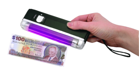 Helix Hand-Held Counterfeit Bank Note Detector